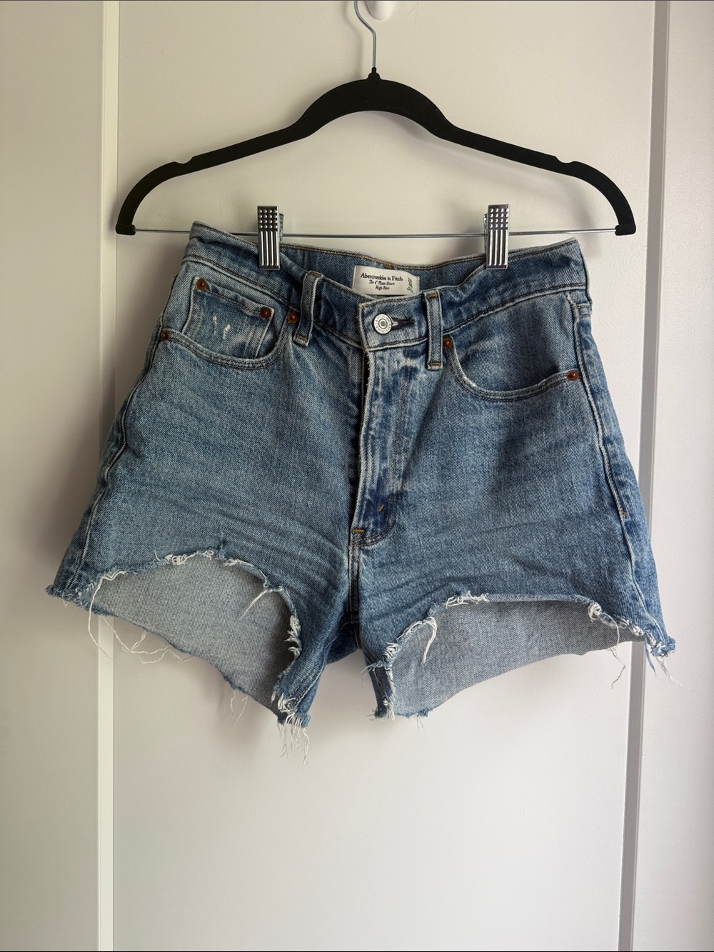 Abercrombie & Fitch The Mom Short High-Rise Denim Shorts - Blue